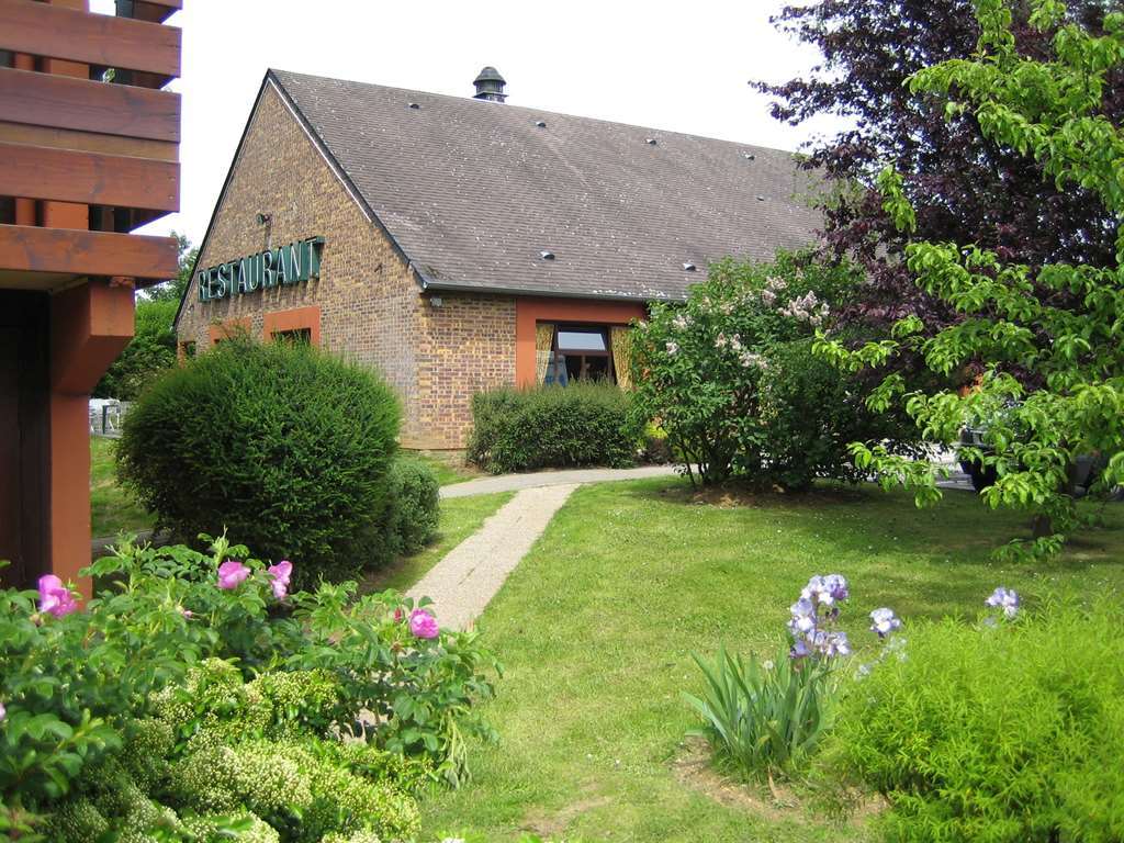 Campanile Rouen Nord - Mont-Saint-Aignan Hotel Exterior photo